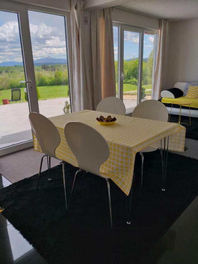 Apartment Melissa Rakovica Exteriör bild